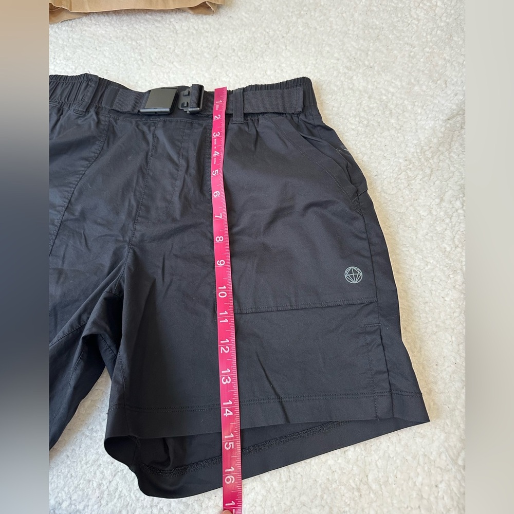 2 pair Mondetta outdoor project buckle shorts - Picture 7 of 10
